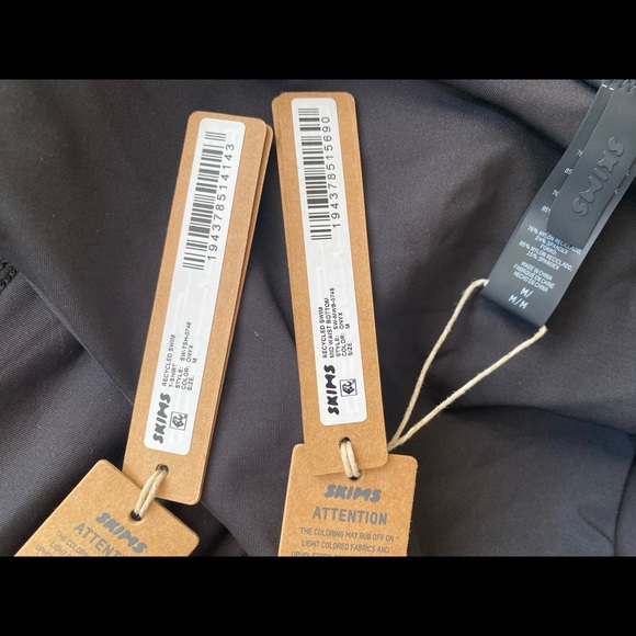 SKIMS recycled swim set cropped tee + mid waist bottom Onyx size M new with tag - Picture 6 of 7